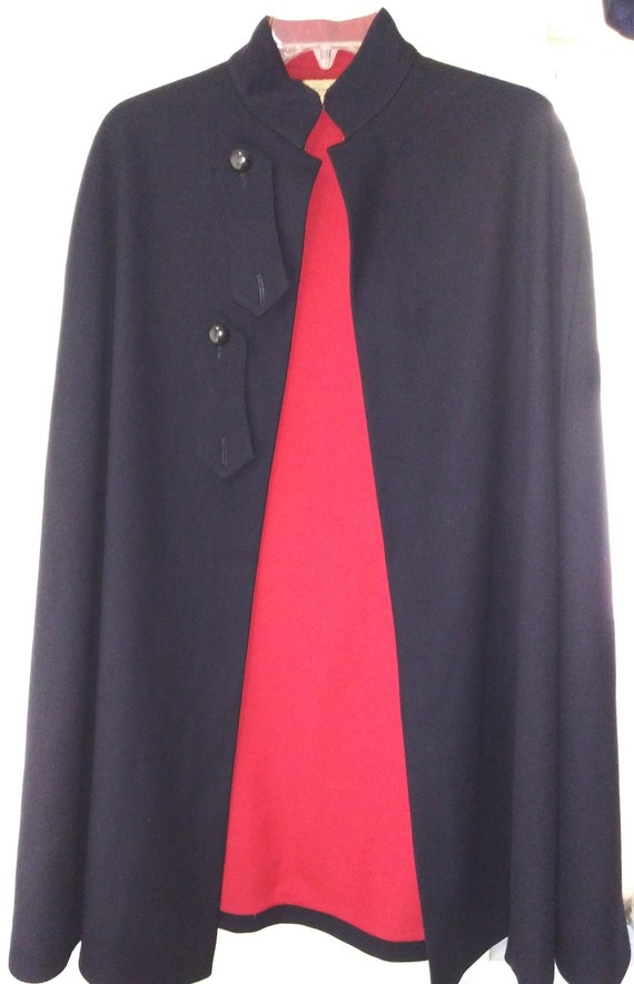 Paragon Uniform NY VTG 50's/60's Wool Cape in Clas