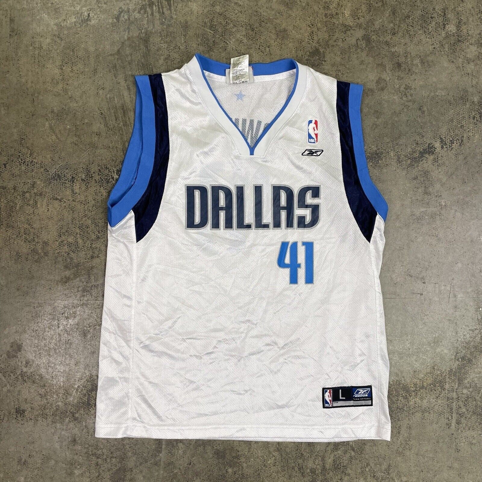 Reebok Dallas Mavericks Dirk Nowitzki Jersey #41 NBA Men Sz Medium Gray  Vintage