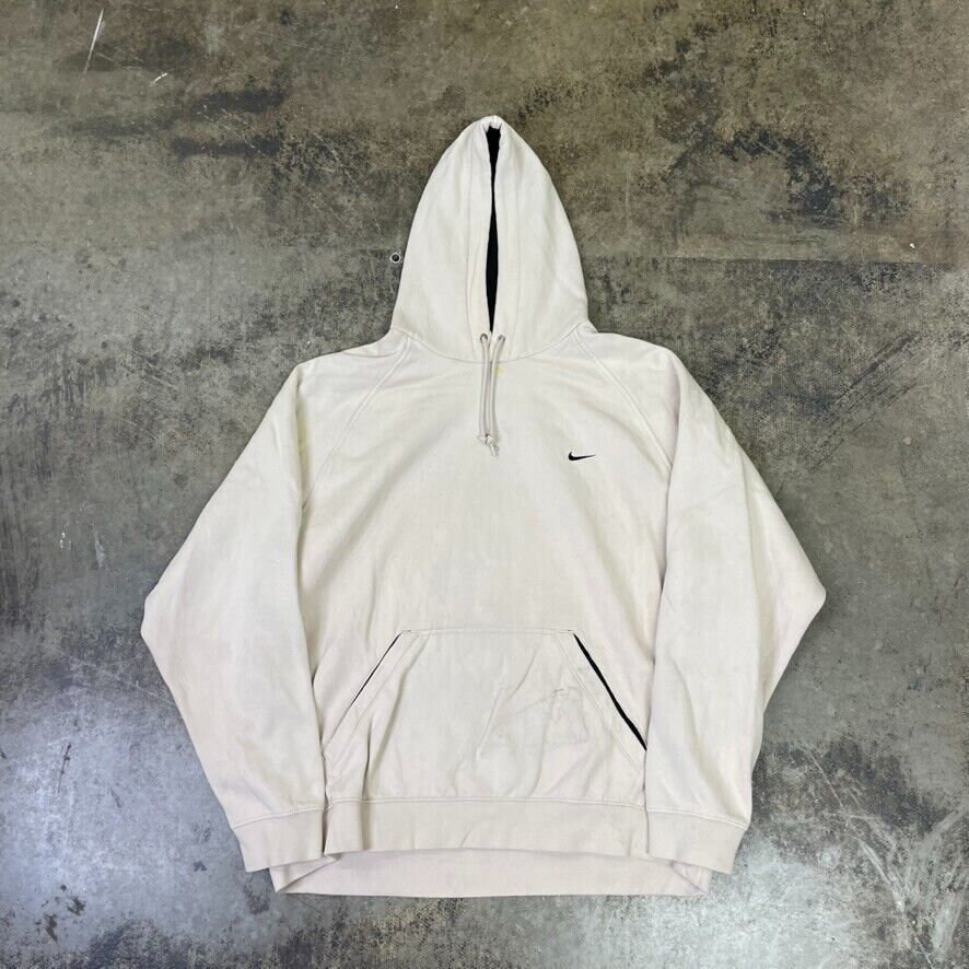 beige vintage nike sweatshirt