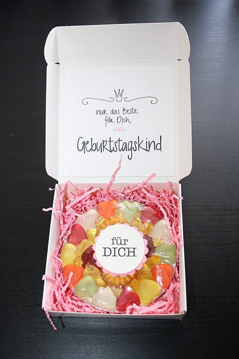 Gummibärchentorte, Geburtstagstorte, Geburtstag, Pizzaschachtel, Geschenk, Geburtstagsgeschenk, Handgemacht Bild 1