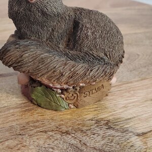 SYLVIA Tim Wolfe 1991 #65 9016 Squirrel in a Clam Shell