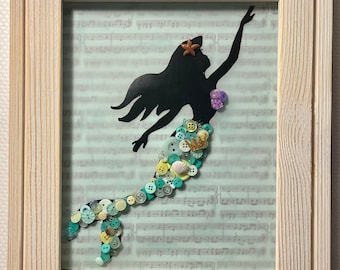 Ariel Button Decor