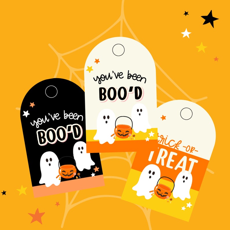 Pu&ograve; includere: Tre etichette regalo di Halloween con fantasmi e disegni di mais dolce. Le etichette recitano "You've been Boo'd" e "Trick-or-Treat".