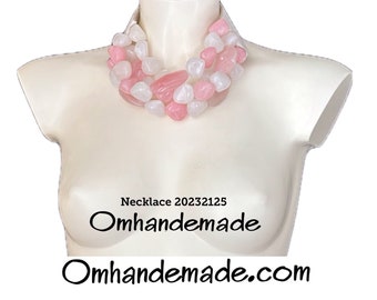 20232125 pink and white necklace, colorful multi-strand necklace with relief layers, maxi necklace, bib necklace, gift idea, statement necklace