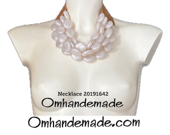 20191642 large white pearl necklace bib necklace large necklace maxi necklace layered multi-strand necklace relief, statement