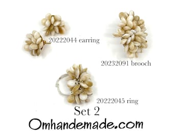 Set 2, conjunto de aretes con broche y anillo beige, conjunto de aretes con broche beige, idea de regalo para ella, declaración