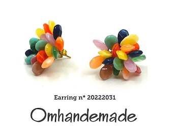 20222031 earrings, colored earrings, lobe earrings, button earrings, resin earrings, gift idea earrings for her by Omhandemade