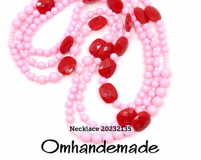 20232135 pink necklace, multiple pink and red necklace different length resin necklaces without clasp, pink and red necklaces by Omhandemade