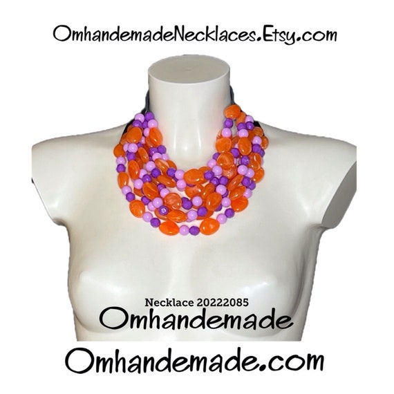 20222085 Lilac and purple orange necklace, bib necklace, choker necklace, multi-strand necklace, statified relief necklace, fashion necklace