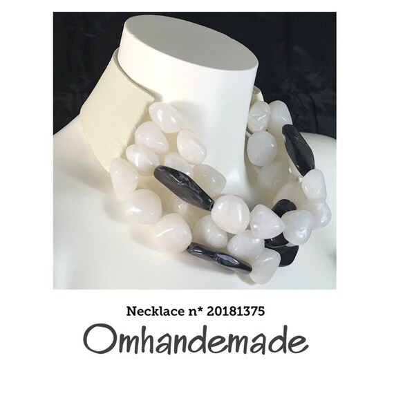 20181375 Black and white necklace, necklace by Omhandemade, relief multilayer maxi necklace, bib necklace Fairchild Baldwin style necklace