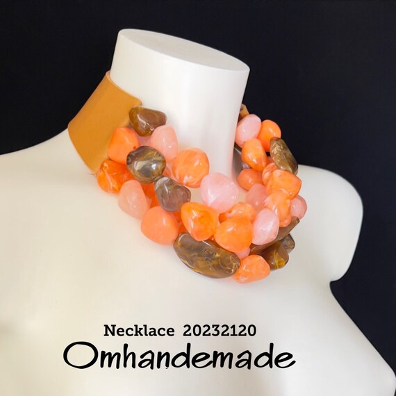 20232120 Orange and brown necklace bib necklace chunky necklace layered multi-strand necklace relief multi-strand necklace maxi necklace