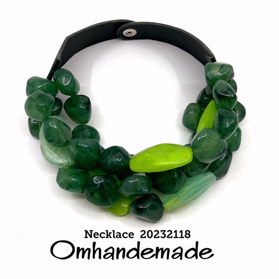 20232100 Lime Green Bottle Necklace Bib Necklace Multi Strand Choker Necklace Layered Beaded Chunky Beaded Chunky Necklace