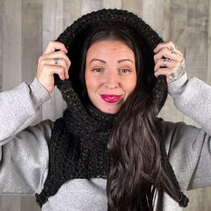 Matrixx Hood Crochet Pattern Hooded cowl available in 5 languages Digital PDF image 5