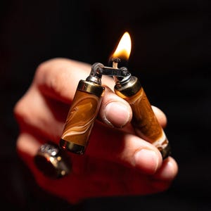 REX HARMONY BROWN - Special Handmade Brass Lighter