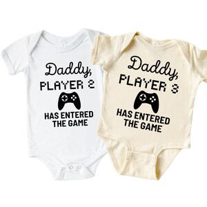 Gamer Dad Baby Announcement to Husband, Surprise Pregnancy Announcement Onesie® For Husband, New Dad Baby reveal Gift Box for Gaming Dad