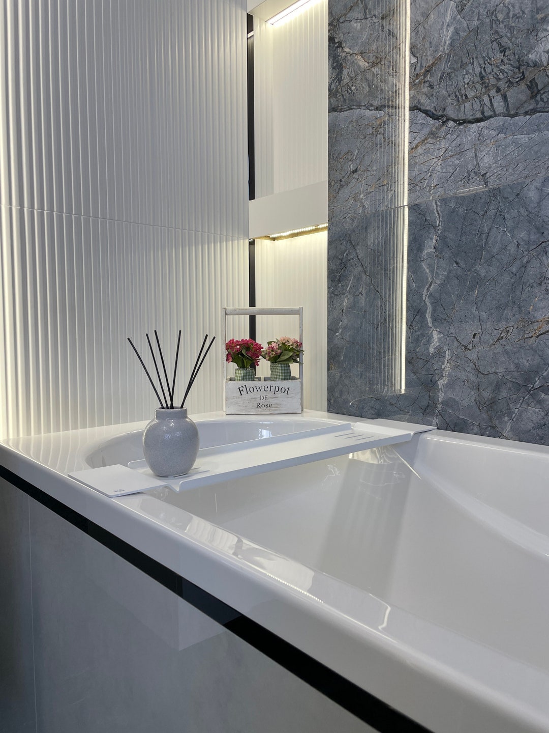 Zoe White Bathtub Metal Shelf, Design Bath Tray, Minimalist White