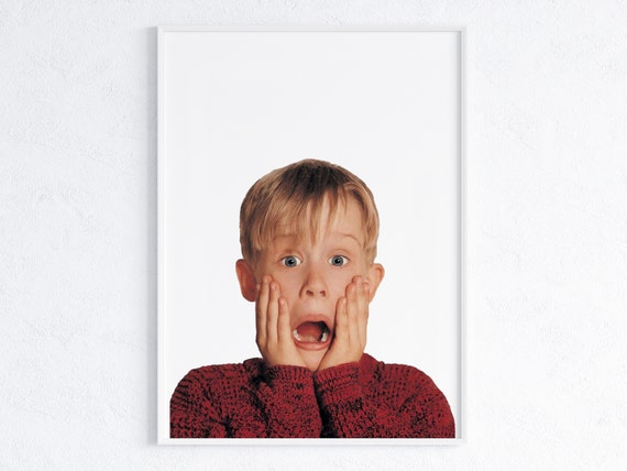 Home Alone Kevin Mccallister Christmas Wall Print / Kevin