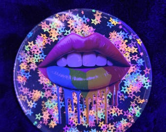 Blacklight Reactive Resin Coaster Set (4) - Melty Lips & Stars