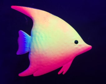 Emma the Blacklight Reactive Metal Hanging Wall Fish