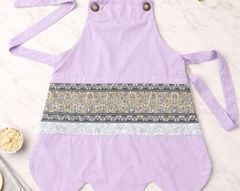 Shuggie Fierce Upcycled Kinderschürze - Einzelstück (Personalisierung verfügbar) QUICKSHIP