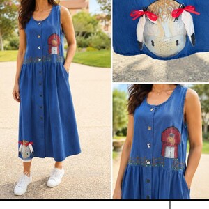Handbemaltes Vintage Jeanskleid vom Bauernhof – Grösse 16W | XL | Versand am selben Tag