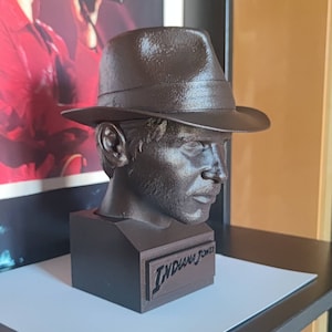INDIANA JONES BUST - Fan Art - 3D Printed - Bronzed - 20 cm tall - Lucasfilm
