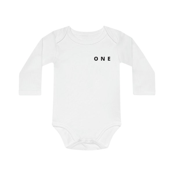 Minimalist baby longsleeve outfit, minimalist, birthday, Cake, Baby Birthday, baby boys, girls, photographer, cake smash outfit, one year