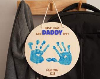 Handprint keepsake hanging plaque, Best Daddy hands down, Personalised Father’s Day gift, DIY handprint sign