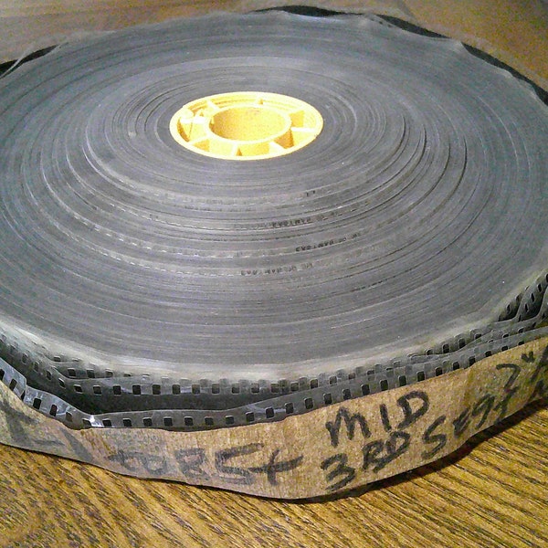 The Hunchback of Notre Dame 1939 Movie theater partial film  Pick One, Memorabilia 35mm Movie Rare Film Collectible,  theater film PICK ONE
