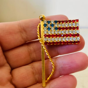 Vintage American Flag Pin Brooch Gold Tone Red White Blue Rhinestones USA