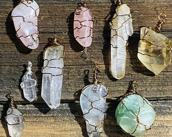 Wire Wrapped Crystals. jewelry, pendent, gifts, healing crystals, chakra aur crystals, hand wrapped, silver, copper wire, necklace unique