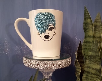 Mary"- Queen bling Mug, Personalized mugs, Custom mugs! Birthday gift, Gift for her, Party favors