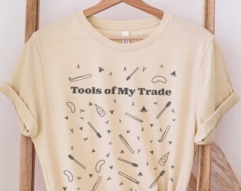 TShirt Strumenti tecnologici per estensioni ciglia, Strumenti del mio mestiere, Camicia artista ciglia, Estetista, Regali per lei, Trucco, Regalo Lash Tech, Lash Business