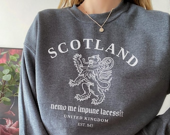 Scotland Sweatshirt, Scotland Sweater, Glasgow Sweatshirt, Vintage Scotland Sweatshirt, gaelic shirt, Scottish shirt, Scotland lion shirt