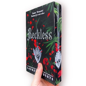 Reckless Lauren Roberts Painted edges | Fore-edge painting | Hand-painted book | Book lovers | Tiktok | Fantasy Book | Painted Book Edges |