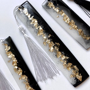 Black & White Geode Resin Bookmarks | Gold Leaf Resin Bookmark | Gift for Mother | Handmade Gift | Bookish Gift | Pressed Flower Art