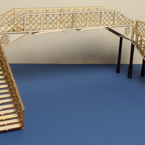 Weißmetall Bausatz Unbemalt P&D Marsh Spur N Bausatz B103 – Wasserkran Plattform, Unbemalt, Maßstab N Modellbau Wasserkran UK