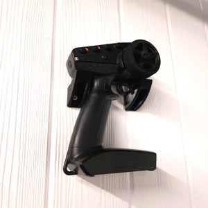 Universal RC Remote Wall Mount for Traxxas, Arrma, Redcat and More