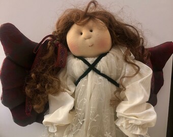 Little Souls Limited Edition 18 Inch 1996 Holiday Angel With Wings &quot;Antoinette&quot; By Gretchen Wilson With Personal Autograph #196 Of 500