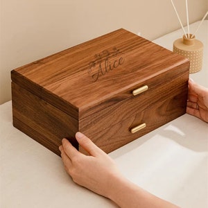 Caja de joyería de nogal macizo con cajón, caja de almacenamiento de madera, pendiente de madera, pulsera, collar, anillos, caja organizadora de reloj, regalo de cumpleaños para esposa imagen 6