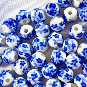 8mm Ceramic Blue Floral Bead, Chinese Delft Flower Porcelain Round Chinoiserie Spacer Focal for DIY Jewelry Making Macramé Craft Supply