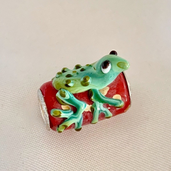 Lampwork Green Frog Toad Red Glass Bead 925 Silver End Caps, Handmade Animal Reptile Large Hole Barrel Tube Drum Bead DIY Jewelry Supply