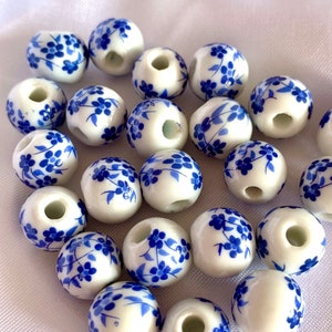 Perline floreali in ceramica da 10 mm, perline rotonde in porcellana cinese Delft Blue Flower, perline distanziatrici chinoiserie per forniture fai da te per la creazione di gioielli