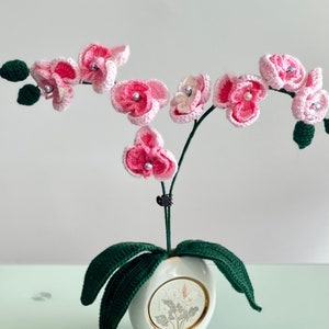 Crochet  orchids bouquet , for Valentine's Day, Mother's Day’s gift,vases are not included in the sale.