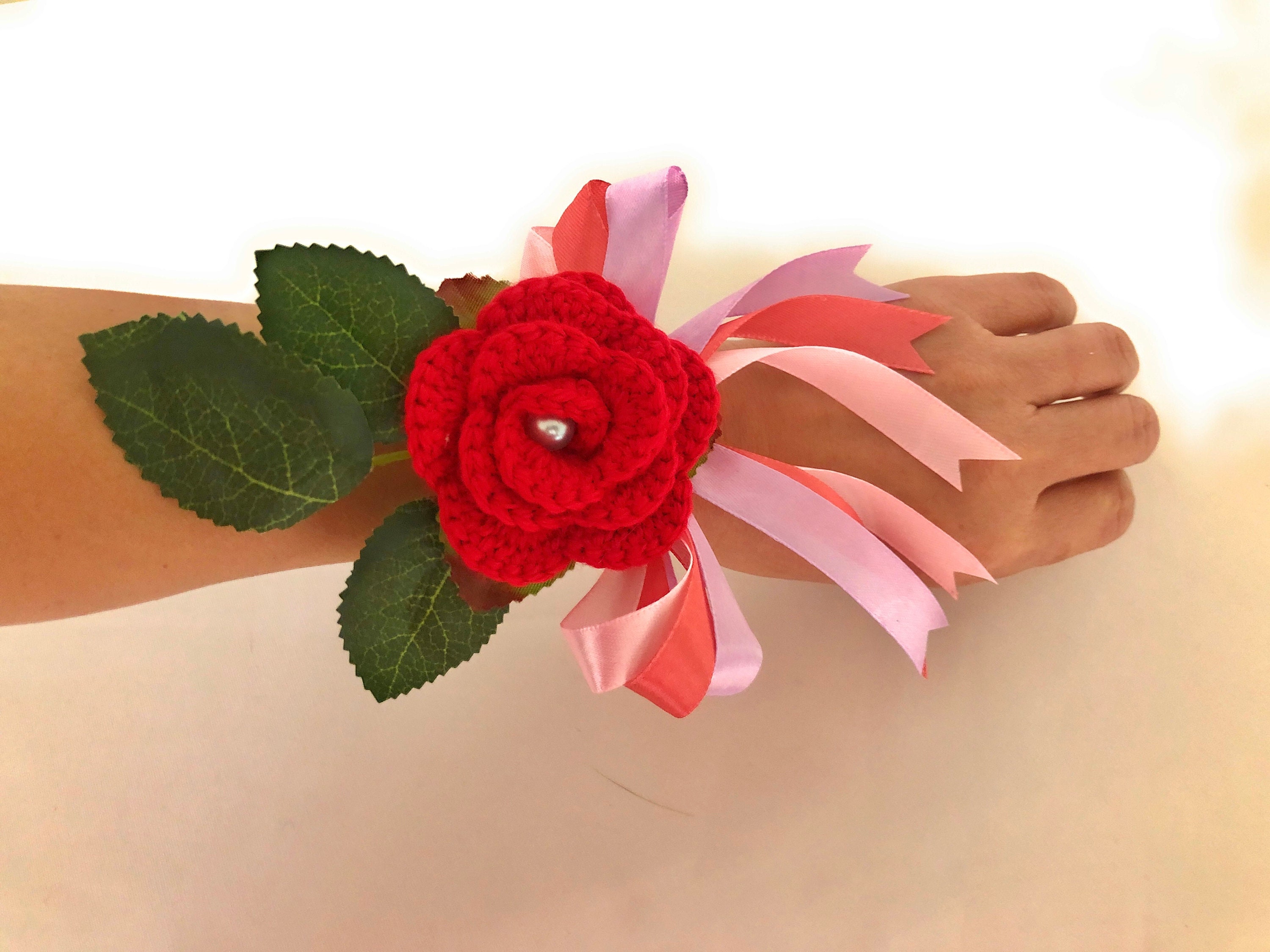 Crochet Yarn Wrist Corsage Gratulation ...