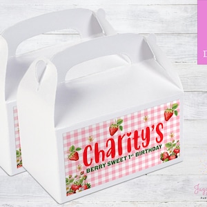 Strawberry Theme Party Bubbles, Berry Sweet, Berry First, Bubbles Party Favor, Personalized Party Favor Bubbles