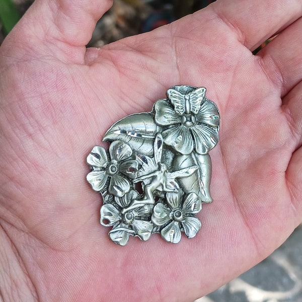 Broche Pin's En étain émaillé BUTW - Fées / Fairies, Modèle 4808B, Neuf Avec étiquette