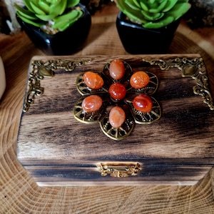 Wood Box Flamed Carnelian rounded