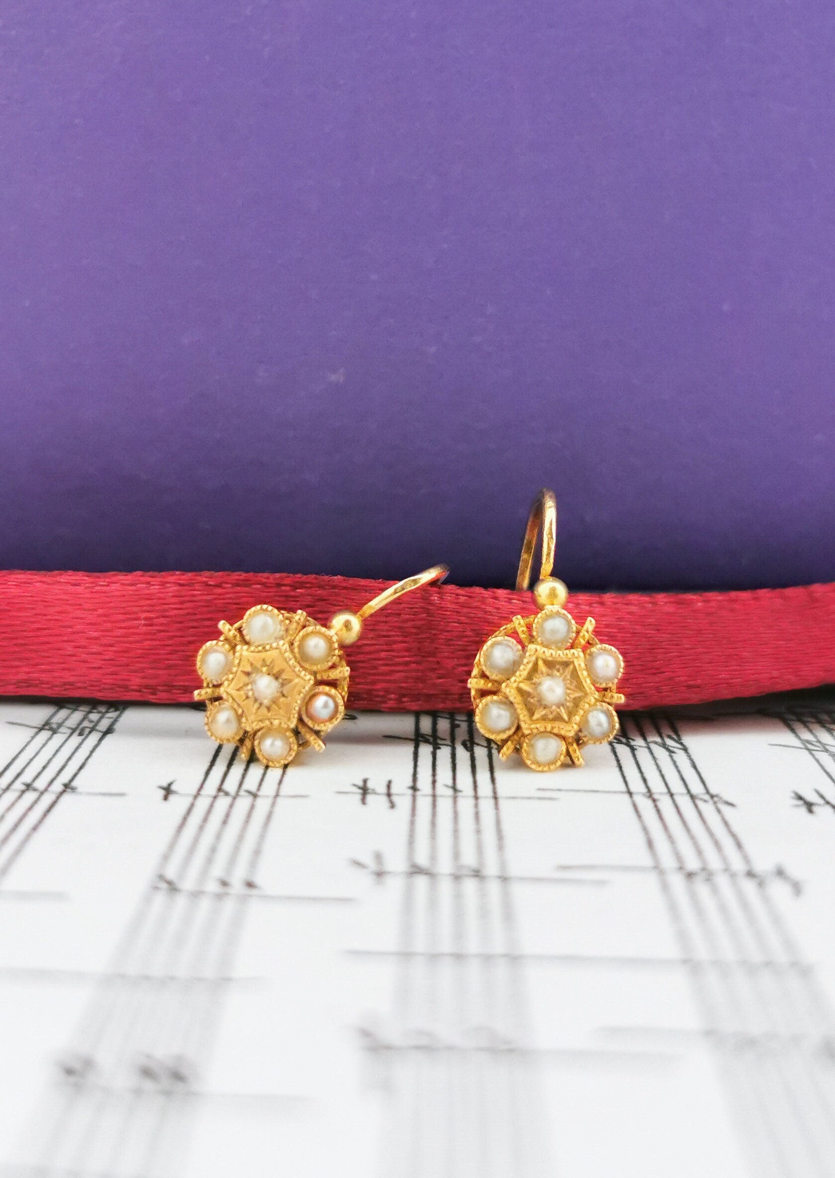 Gold Earrings for Women | Gold earrings, Gold earrings for women, Gold  jewelry necklace