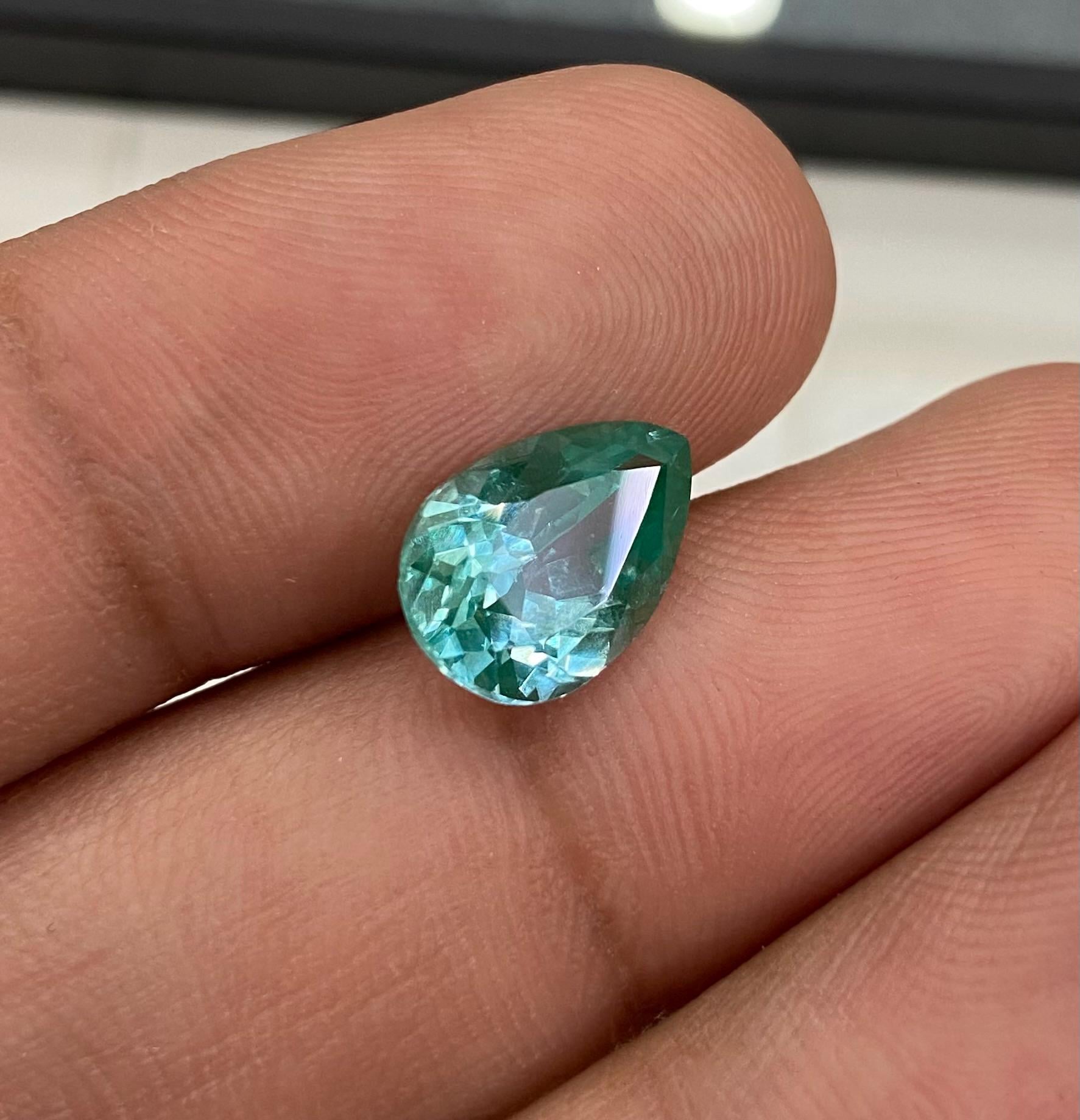 Lab Grown Green Spinel Gemstone: 4.1 Ct Pear Cut Stone, 12x8x6 MM